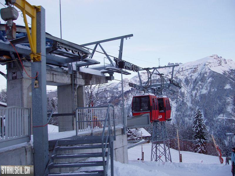 k-PC300155.JPG
