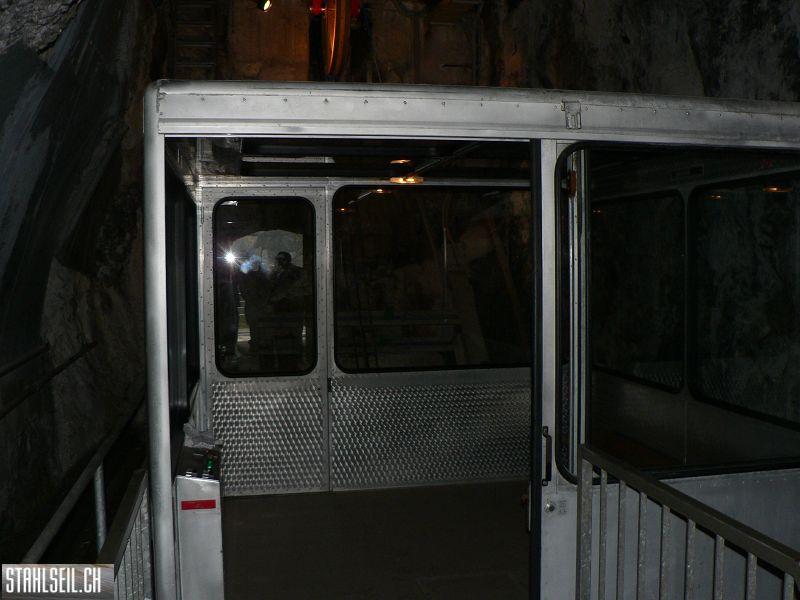 k-P1740758.JPG