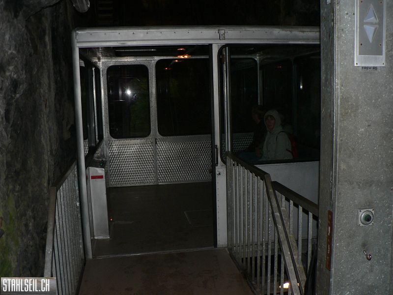 k-P1740833.JPG