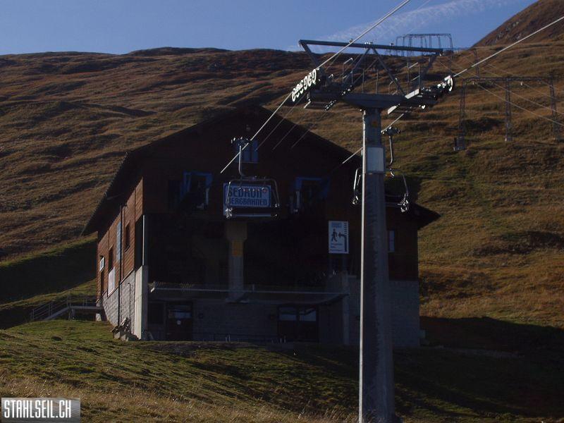 k-PA080204.JPG