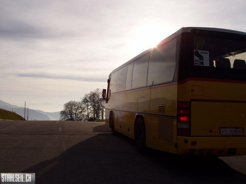 k-PB120141.JPG