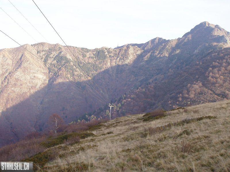 k-PB120181.JPG