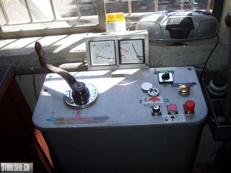 k-P5130456.JPG