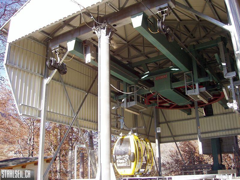 k-PB110205.JPG