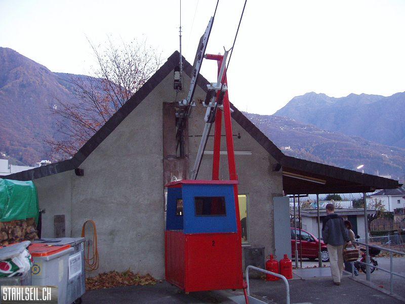 k-PB190372.JPG