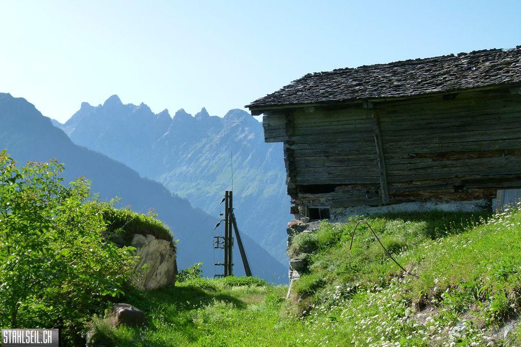 k-P1400690.JPG