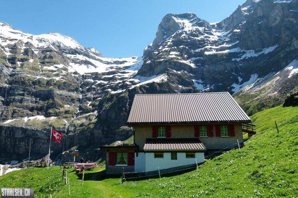 800P-P1490771.JPG