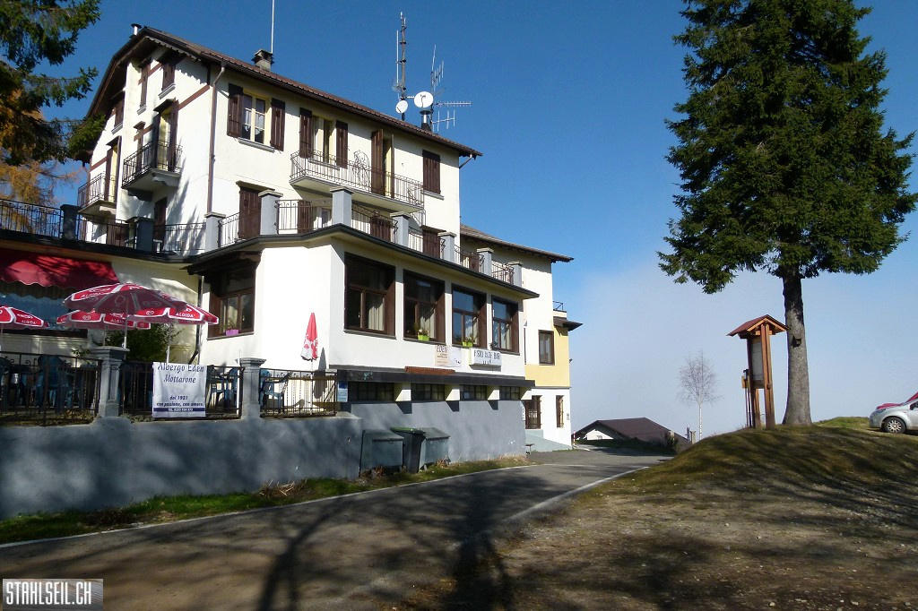 k-P1590867.JPG