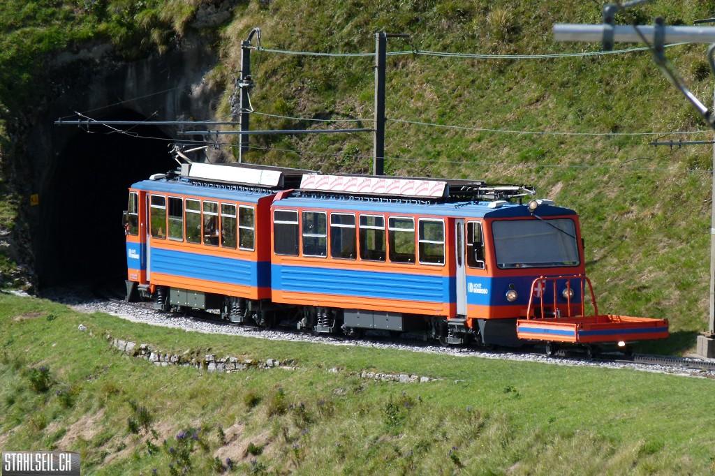 k-P1680858.JPG