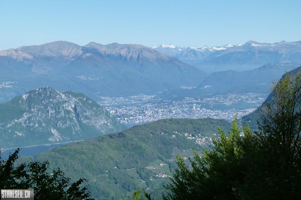k-P1660992.JPG